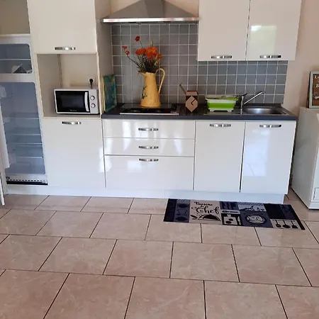 Appartement D'Une Chambre Avec Jardin Clos A Montauban Appartement